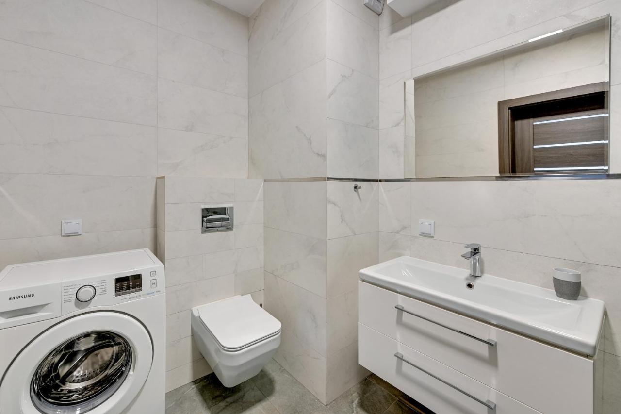 Grand Apartments - Luxury Apartment On The 11Th Floor With A View Of The Old Town Gdańsk Exterior foto